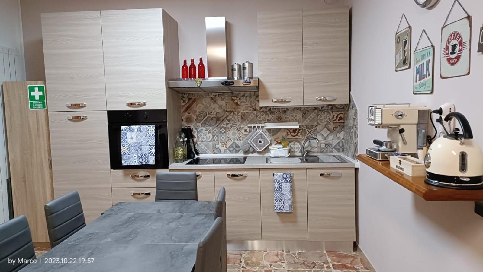20 Venti Villa Angolo Terme Exteriör bild