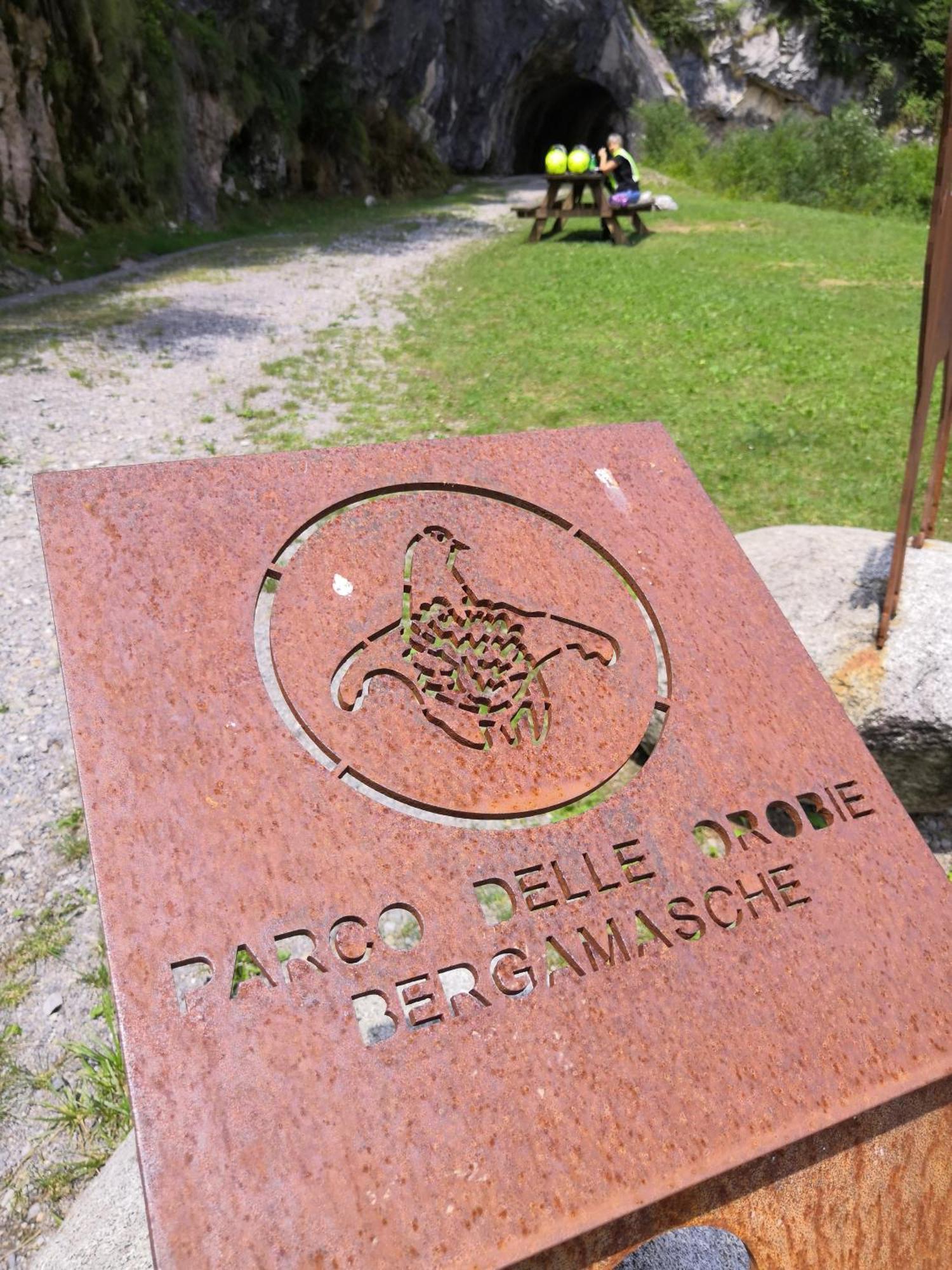 20 Venti Villa Angolo Terme Exteriör bild